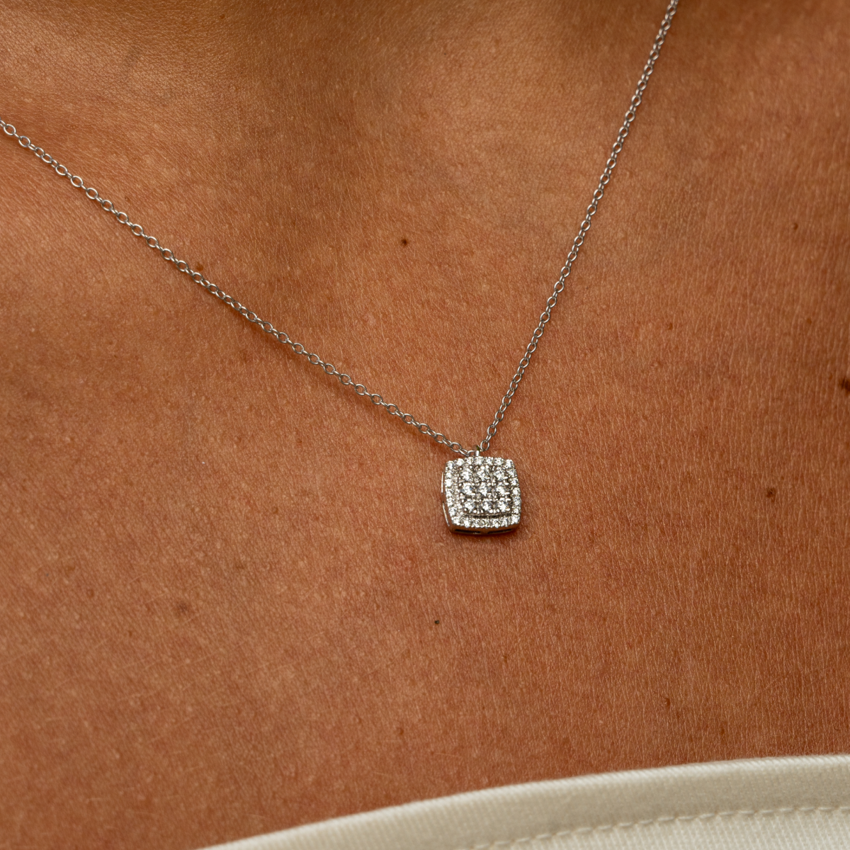 Facet - Collier
